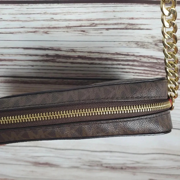 Michael Kors Jet Set East West Signature Brown/Red/Gold Perforated Crossbody Bag - Picture 8 of 16